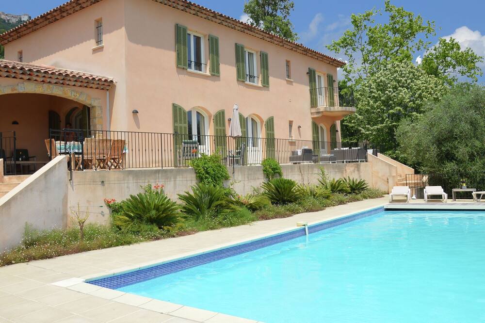 Photo of Outdoor in Cabris