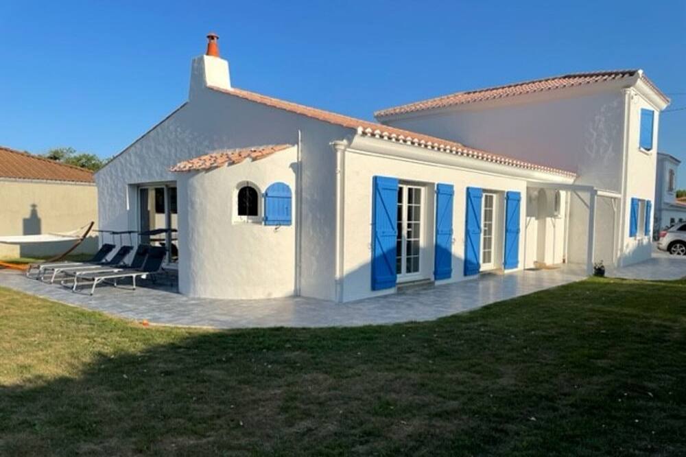 Photo of Outdoor in Saint-Gilles-Croix-de-Vie