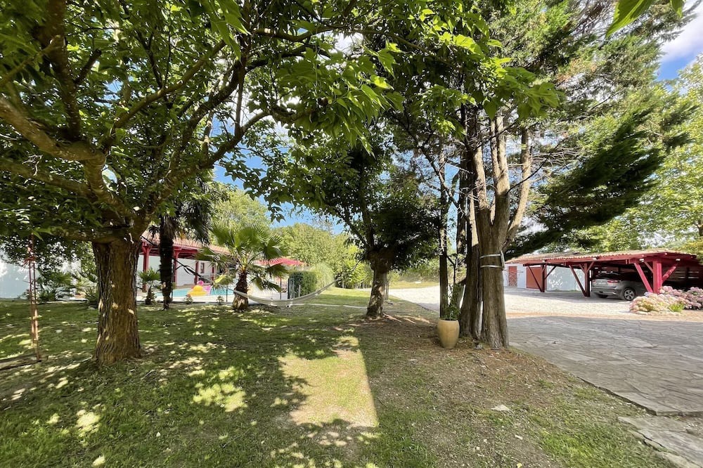 Photo of Outdoor in Lahonce