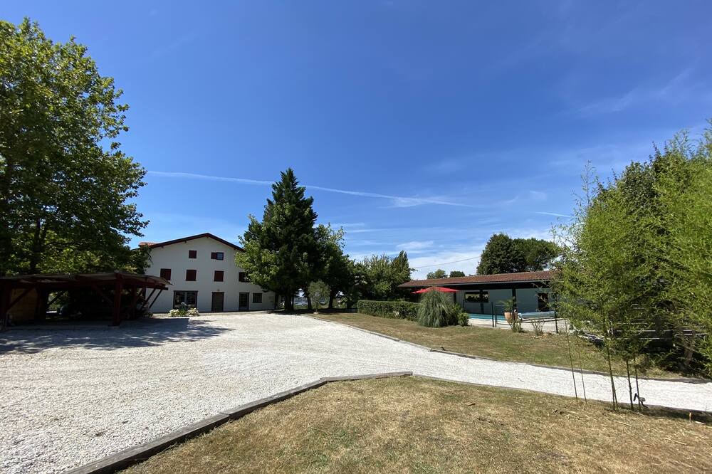 Photo of Outdoor in Lahonce
