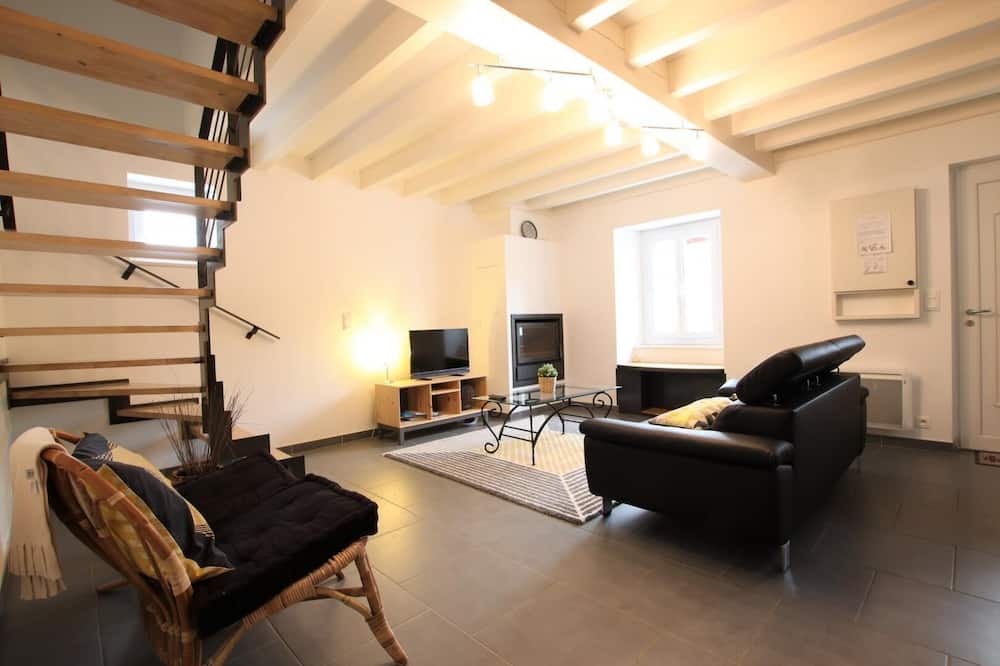 Photo of Livingroom in Beyrie-sur-Joyeuse