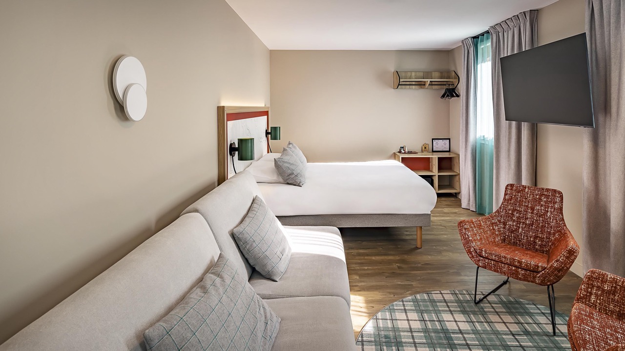 Photo of Bedroom in Saint-Jean-de-Maurienne