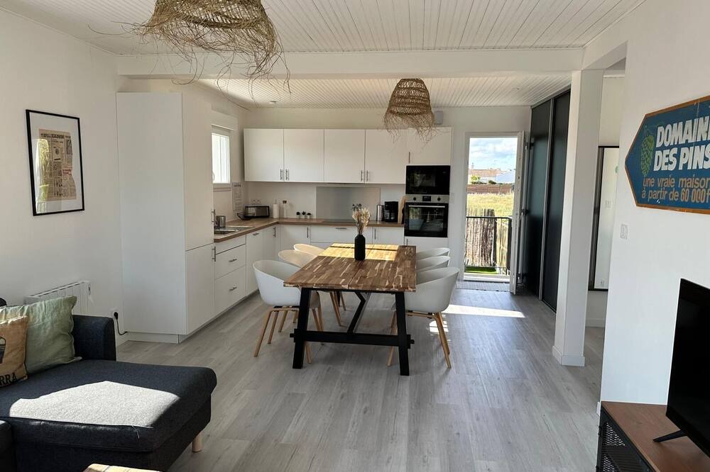 Photo of Livingroom in Le Fenouiller