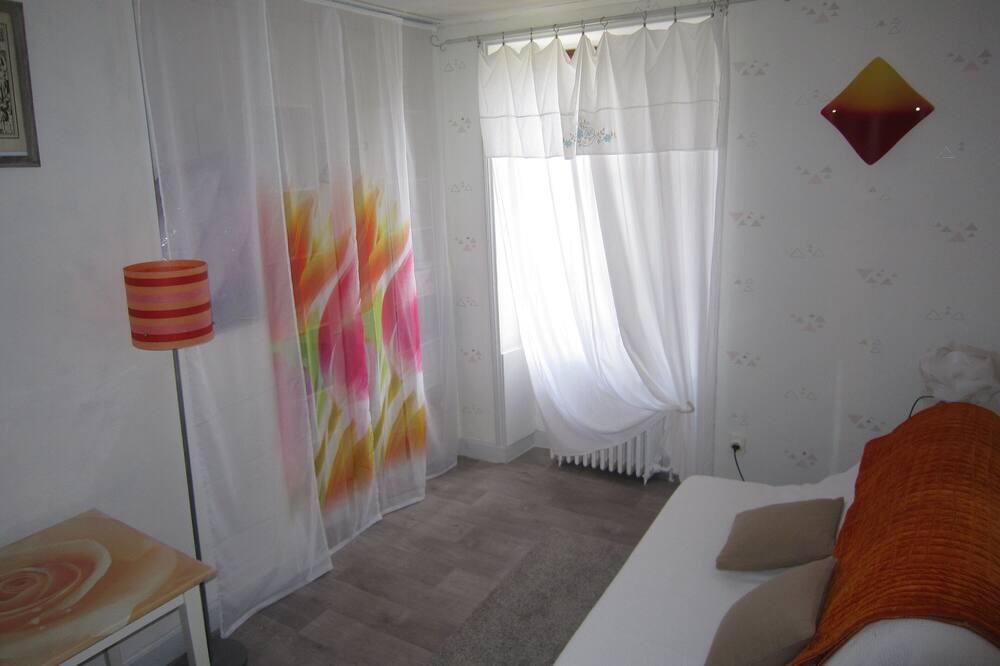 Photo of Bedroom in Cressensac