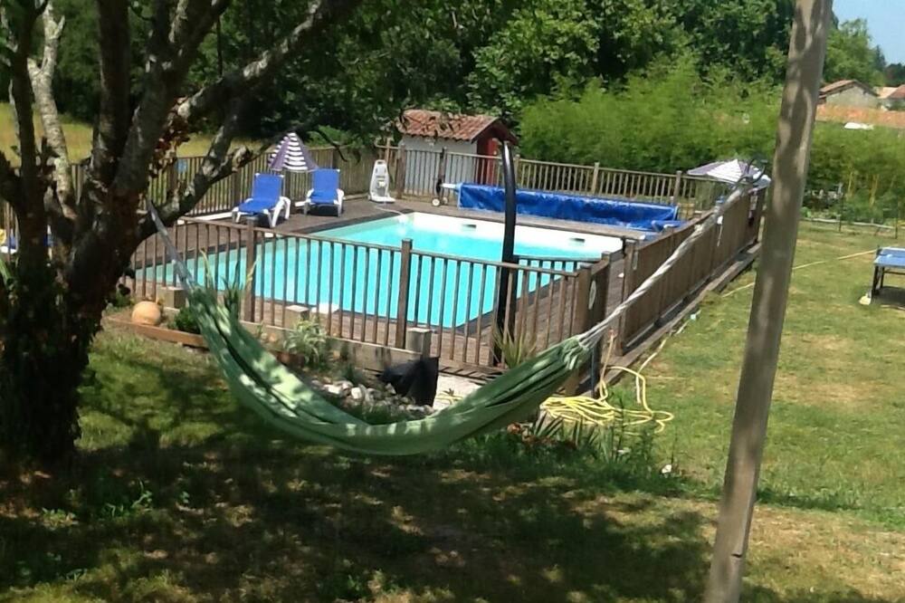 Photo of Outdoor in Pey