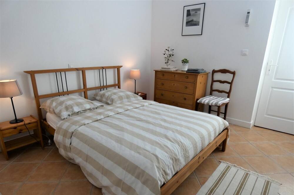 Photo of Bedroom in Pey
