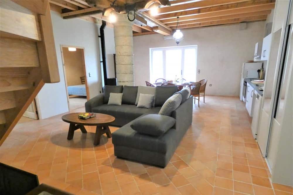 Photo of Livingroom in Pey