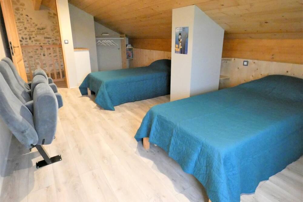 Photo of Bedroom in Pey