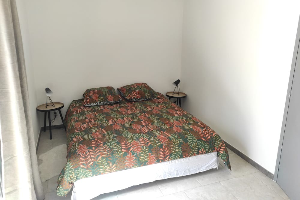 Photo of Bedroom in Escragnolles