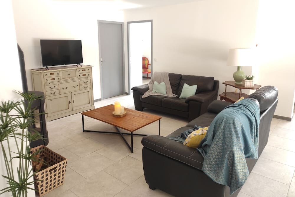 Photo of Livingroom in Escragnolles