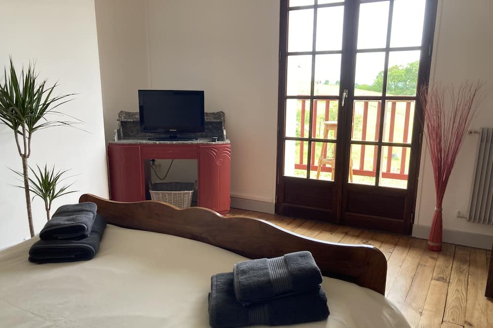 Photo of Bedroom in Ilharre