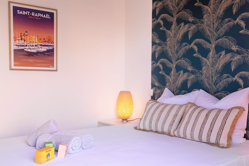 Photo of Bedroom in Le Trayas