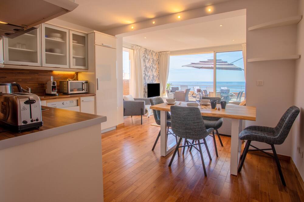 Photo of Kitchen in Le Trayas