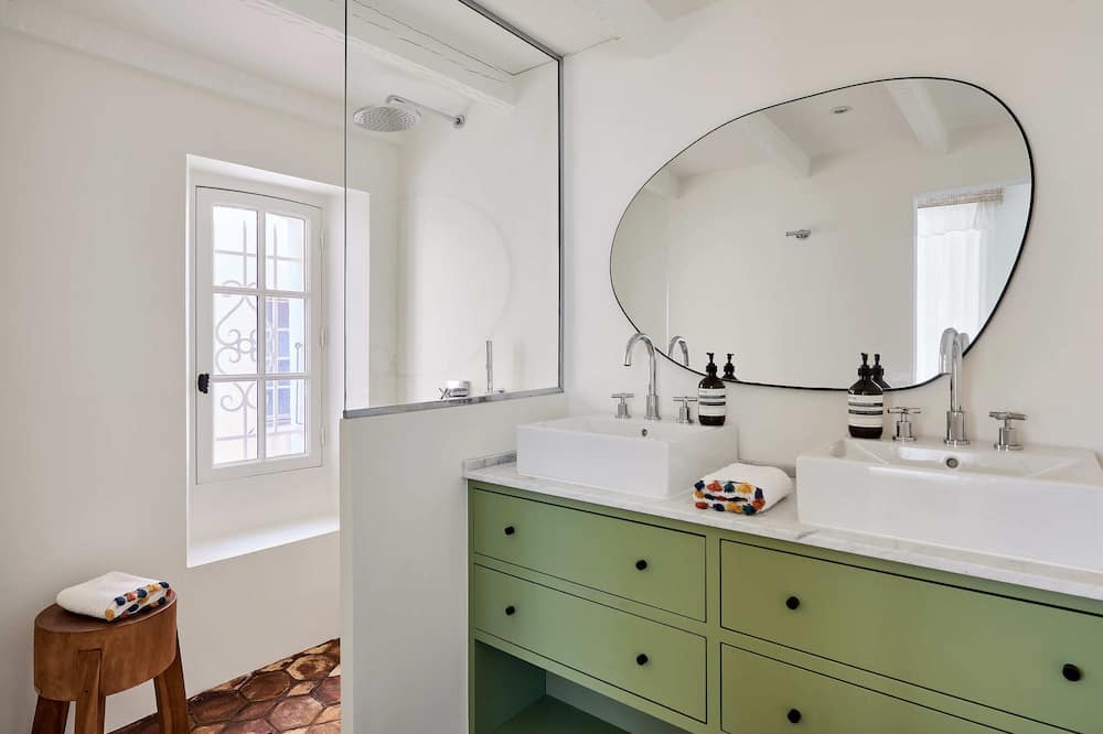 Photo of Bathroom in Old Town