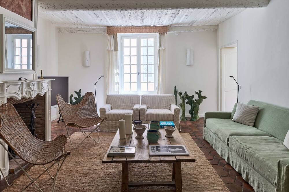 Photo of Livingroom in Old Town
