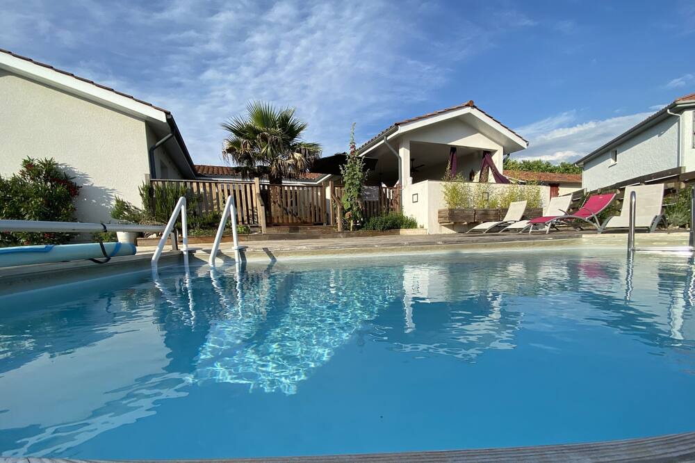 Photo of Outdoor in Saint-Vincent-de-Paul