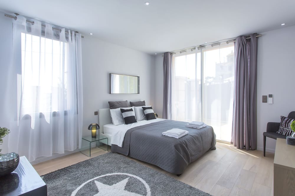 Photo of Bedroom in Espero-Pax