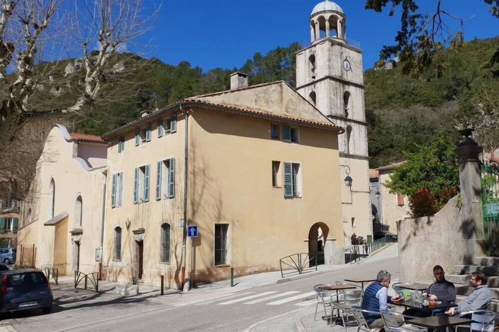 Photo of Others in Meounes-les-Montrieux