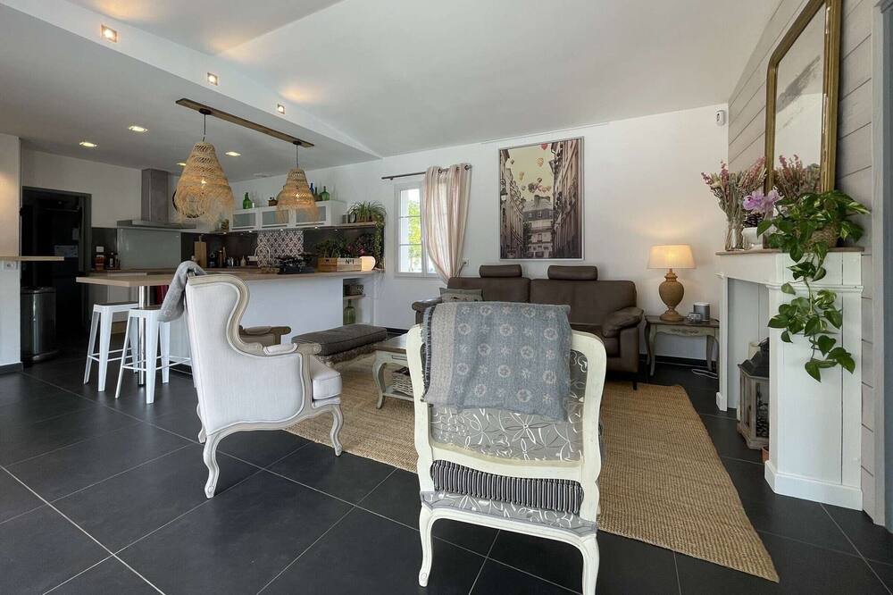 Photo of Livingroom in Sainte-Soulle