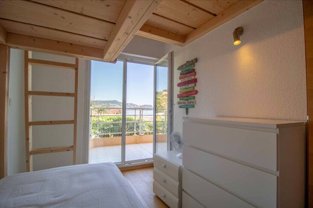 Photo of Bedroom in Le Trayas