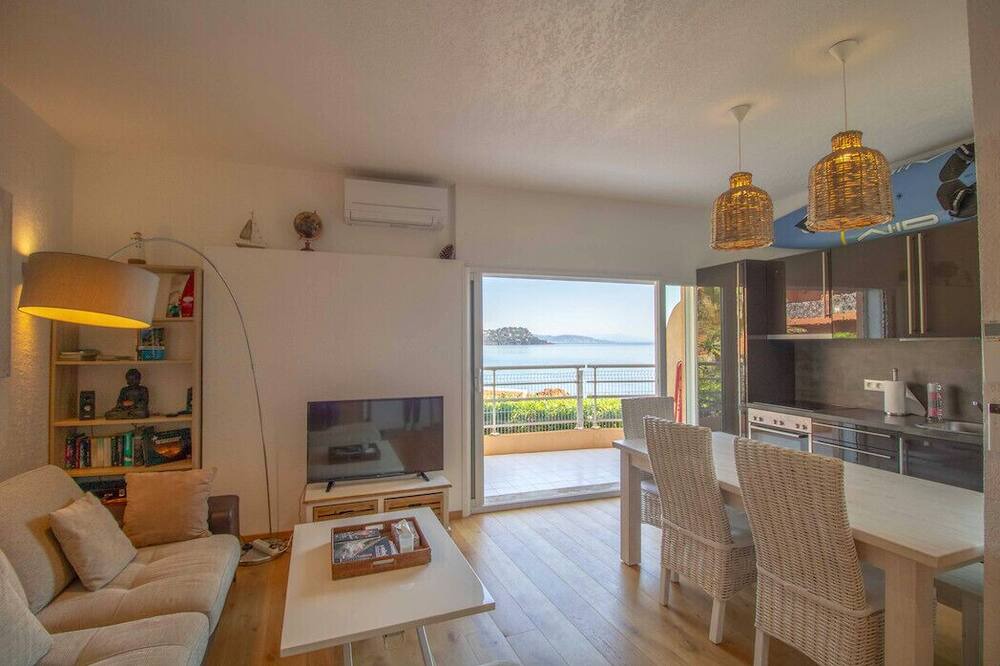 Photo of Livingroom in Le Trayas