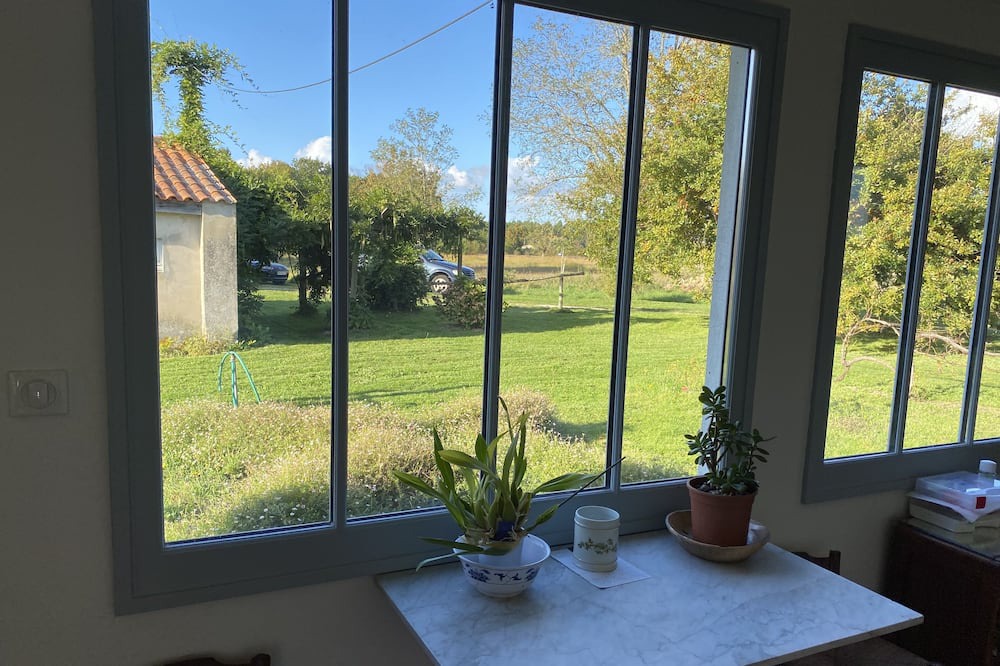Photo of Kitchen in Gaillan-en-Medoc