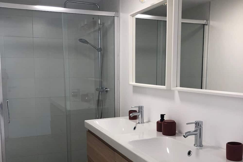 Photo of Bathroom in Candresse