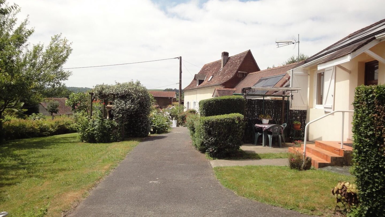 Photo of Outdoor in Viellesegure
