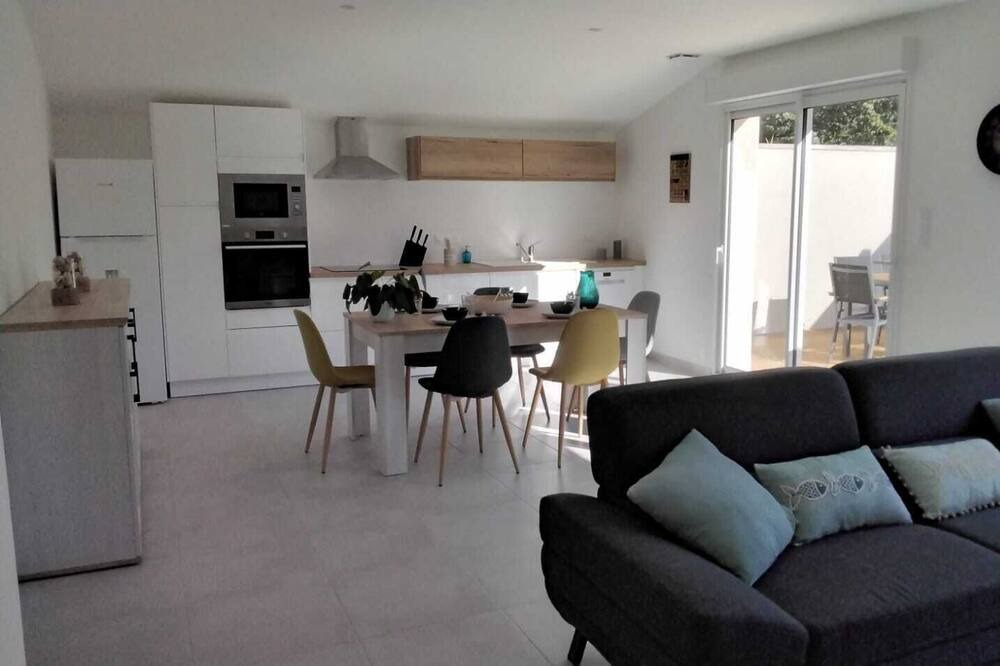Photo of Livingroom in Les Mathes