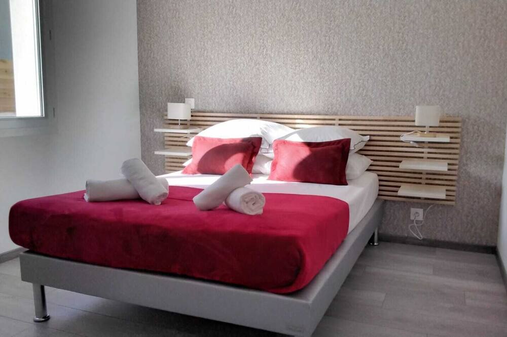 Photo of Bedroom in Les Mathes