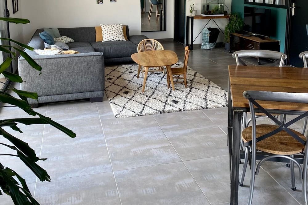 Photo of Livingroom in Saint-Jean-de-Marsacq