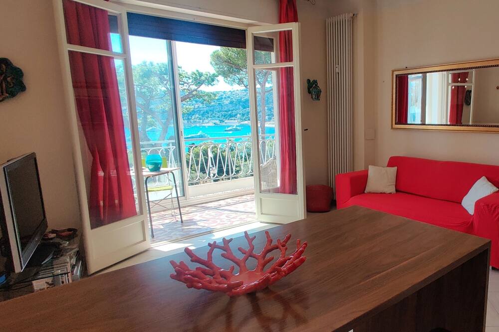 Photo of Livingroom in Villefranche-sur-Mer