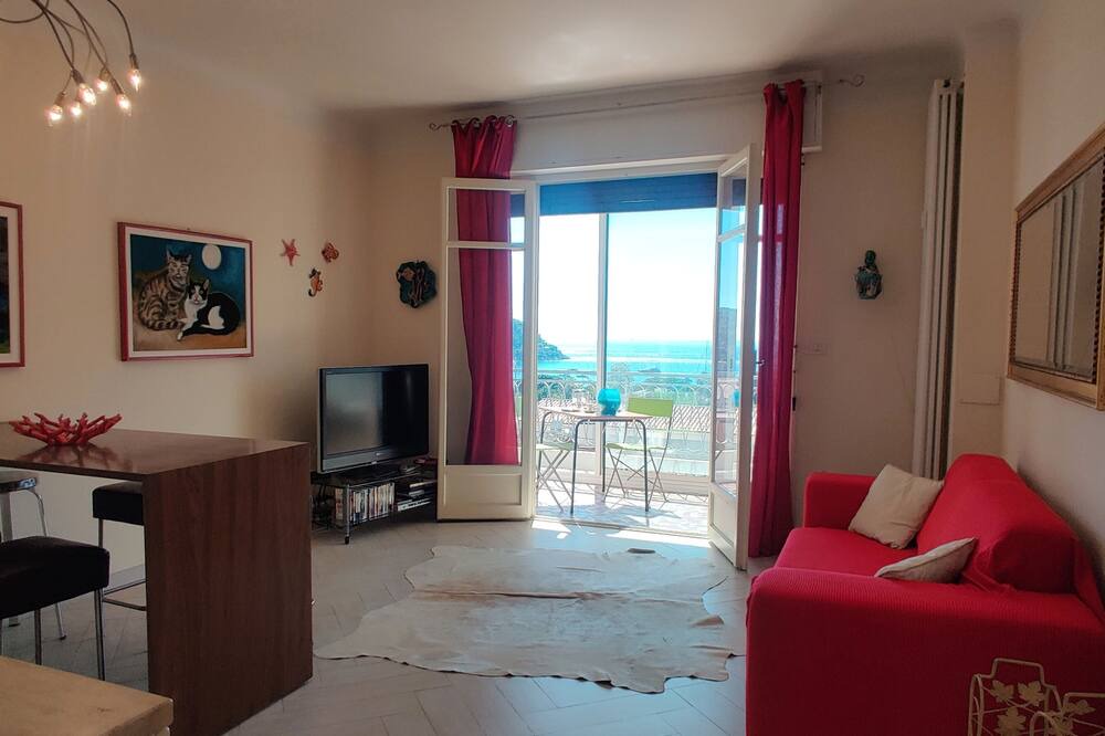 Photo of Bedroom in Villefranche-sur-Mer