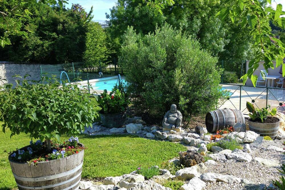 Photo of Outdoor in Segonzac