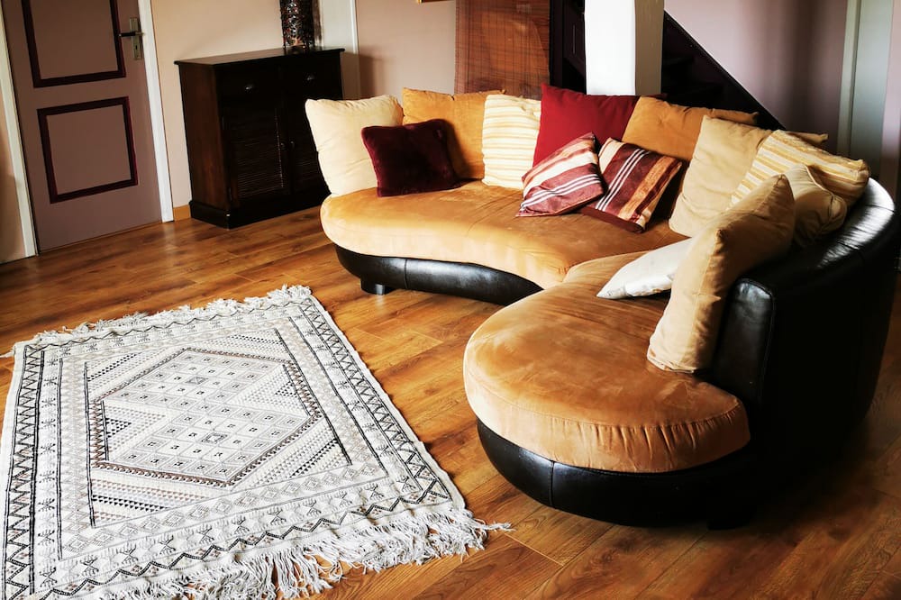 Photo of Livingroom in Lahonce