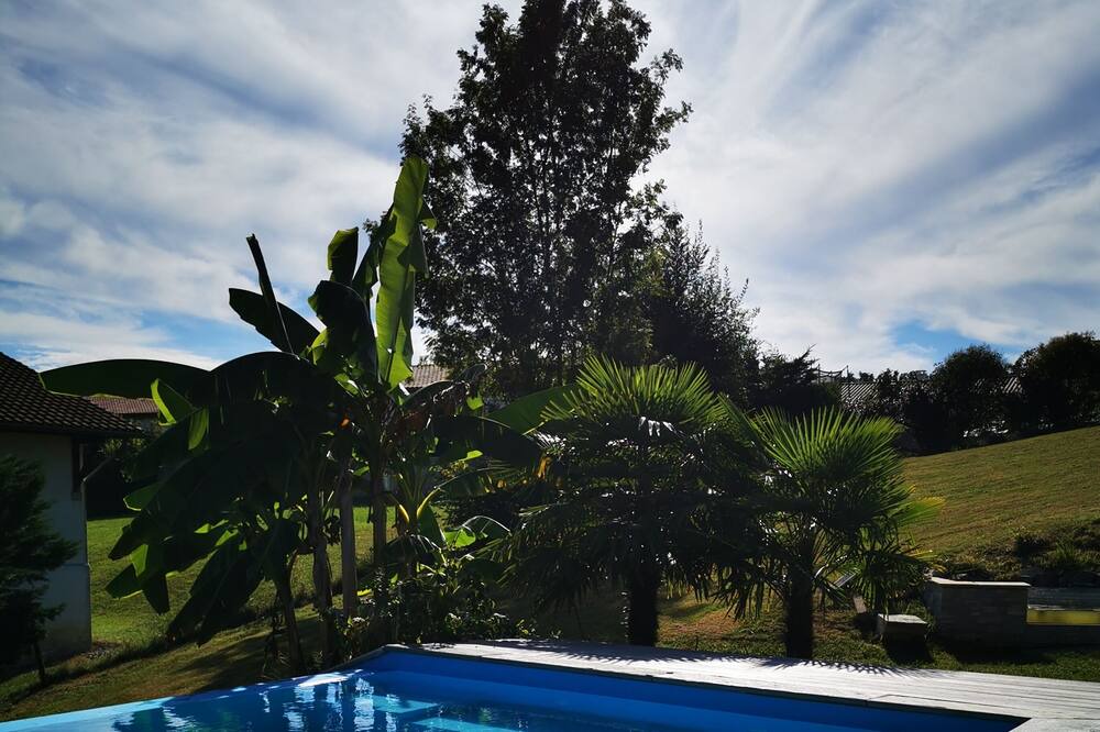 Photo of Outdoor in Lahonce