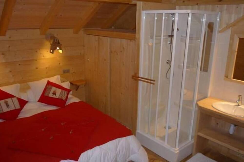 Photo of Bedroom in Fontcouverte-la-Toussuire