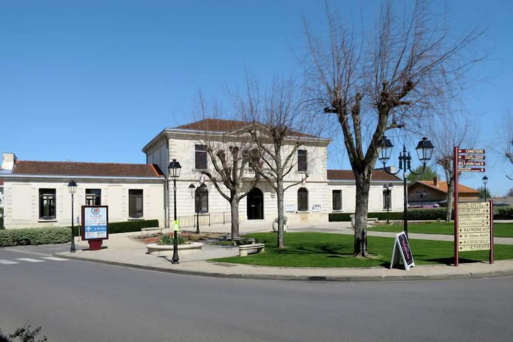 Photo of Outdoor in Saint-Laurent-de-Medoc