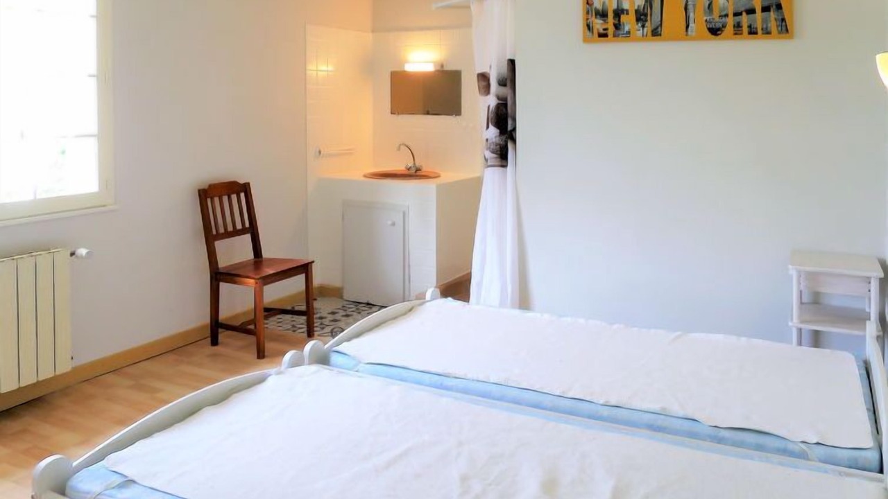 Photo of Bedroom in Gaillan-en-Medoc