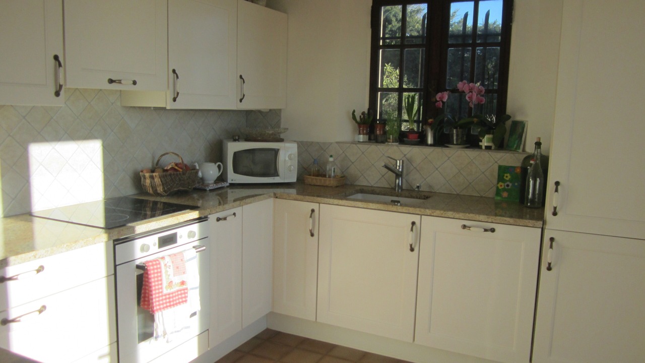 Photo of Kitchen in Saint-Vallier-de-Thiey