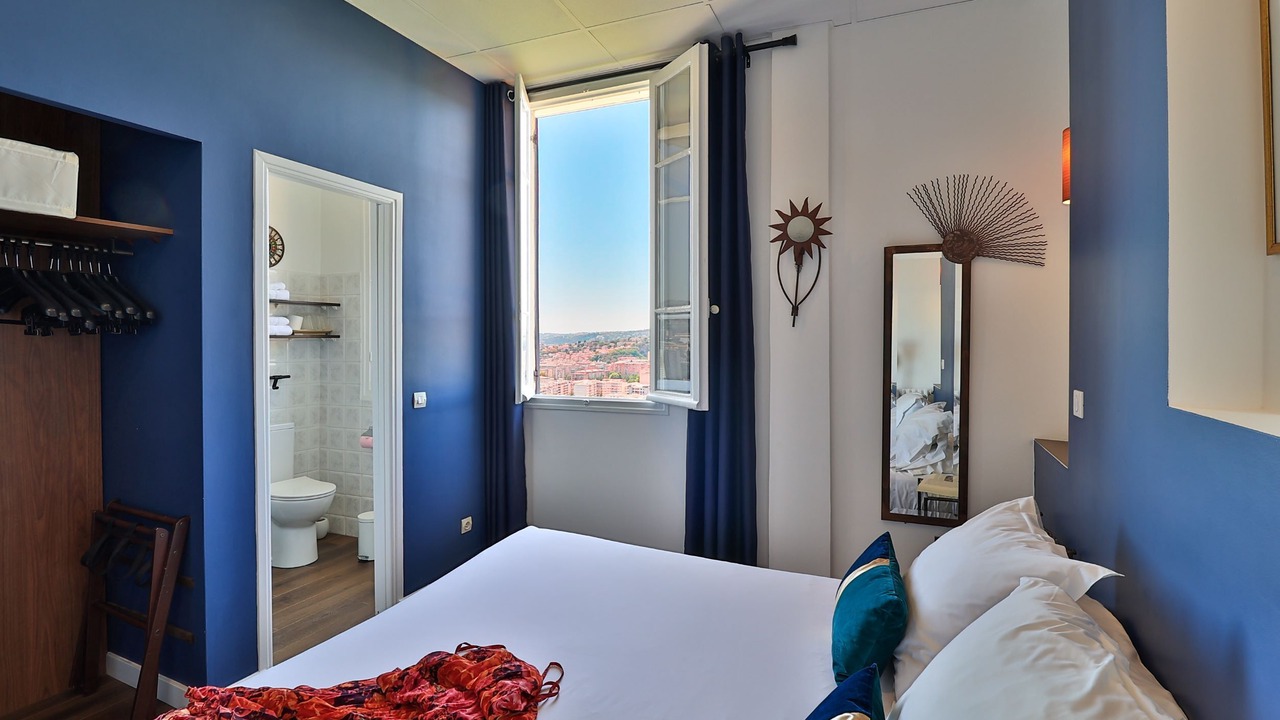 Photo of Bedroom in Nice