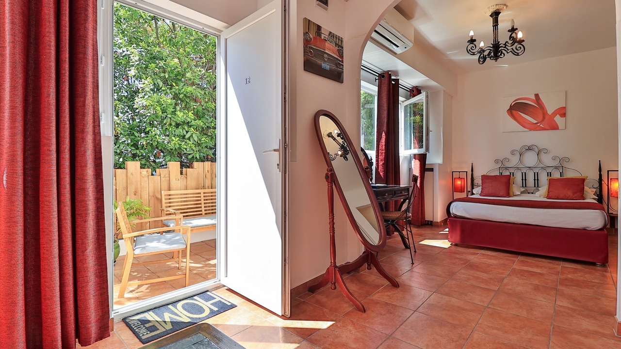 Photo of Bedroom in Nice