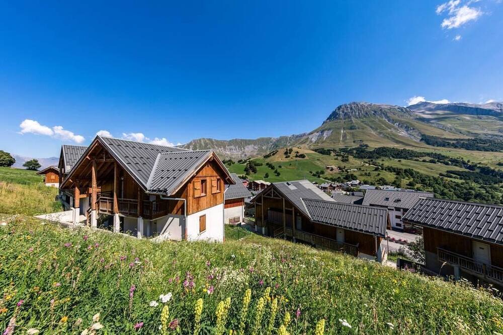 Photo of Outdoor in Albiez-le-Vieux