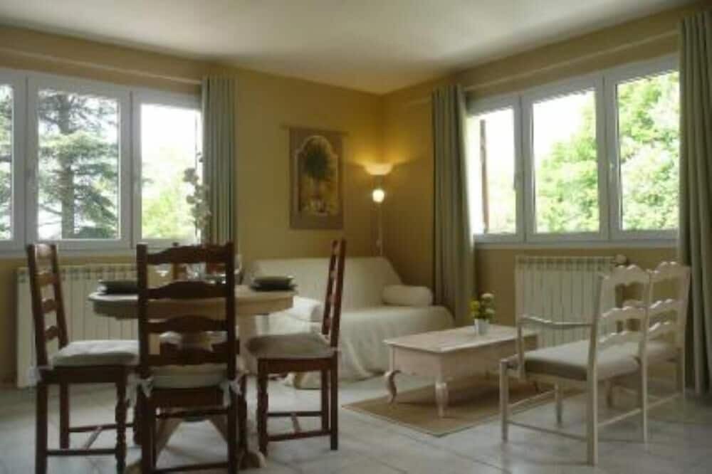 Photo of Livingroom in Saint-Vallier-de-Thiey