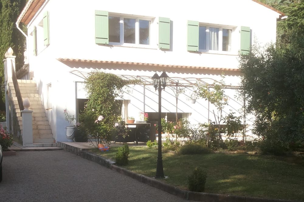 Photo of Outdoor in Saint-Vallier-de-Thiey