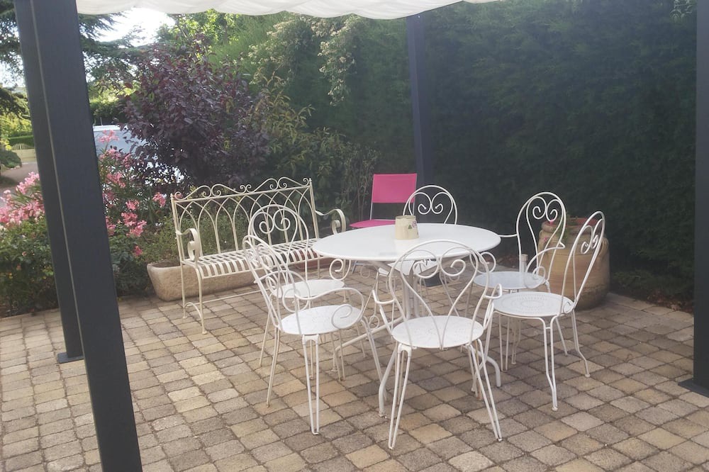 Photo of Patio Balcony in Saint-Vallier-de-Thiey