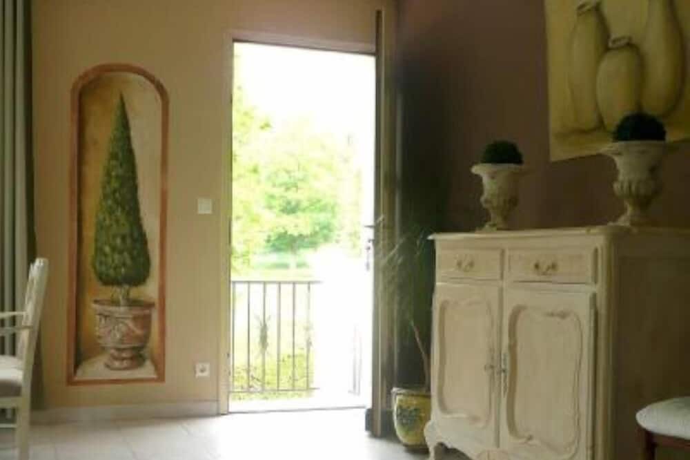 Photo of Livingroom in Saint-Vallier-de-Thiey