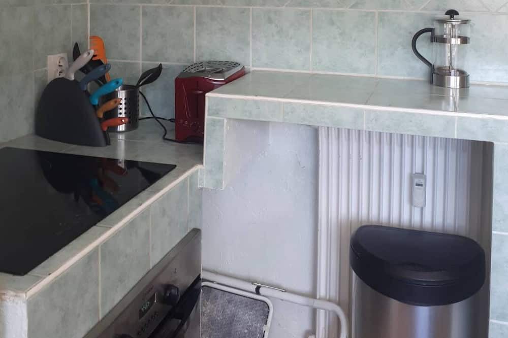 Photo of Kitchen in Greolieres les Neiges