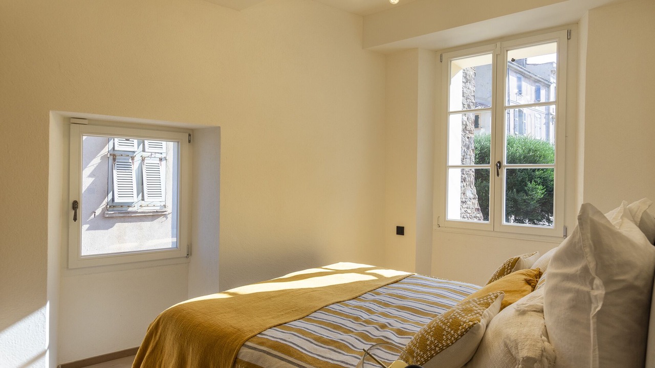 Photo of Bedroom in Old Town