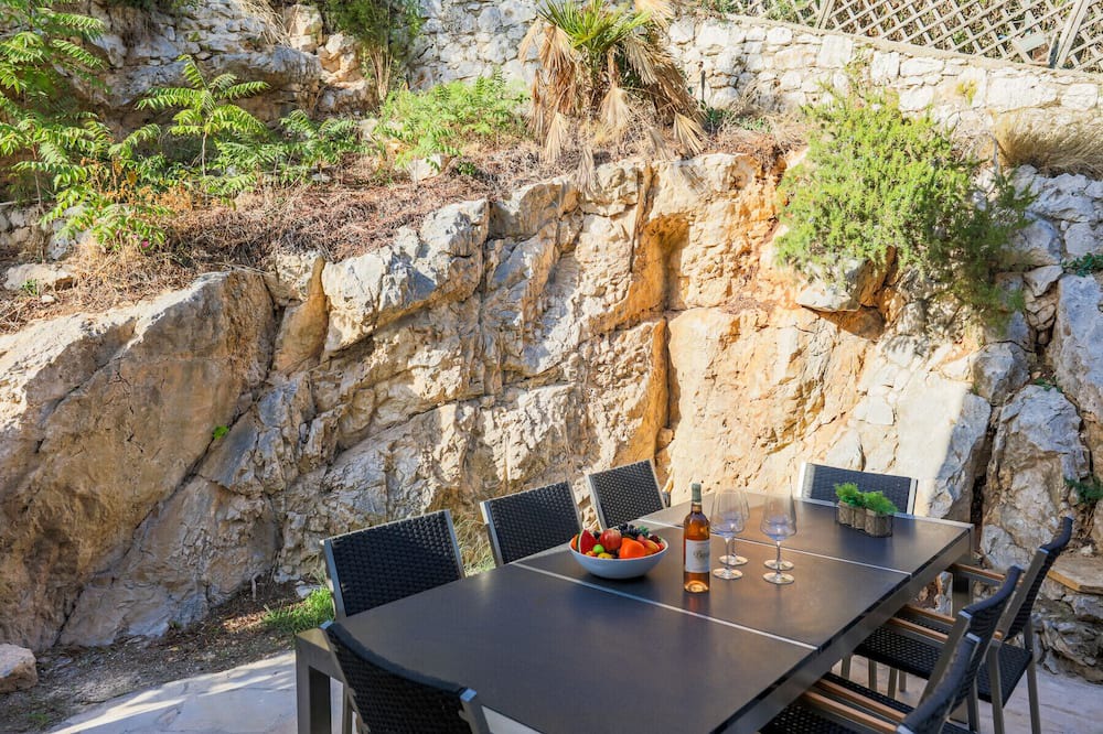 Photo of Patio Balcony in Villefranche-sur-Mer